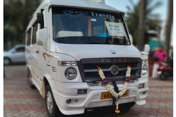 Spacious SUV for Family Travel from Dharwad by P & P Enterprises